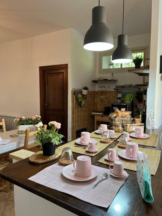 شقة Lisetta'S House مونريالي المظهر الخارجي الصورة